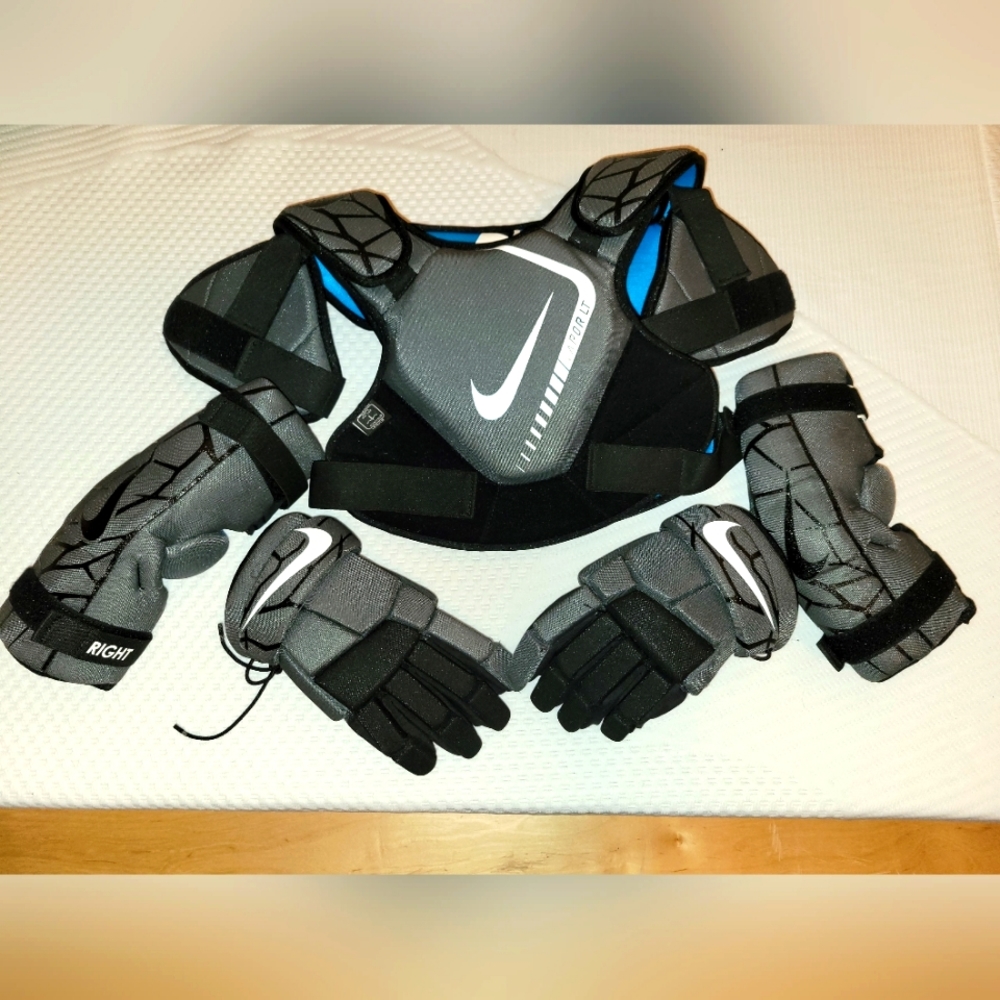 Nike Lacrosse gear set